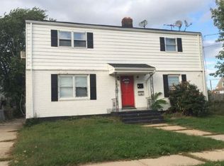 15 Larch St, Port Reading, NJ 07064