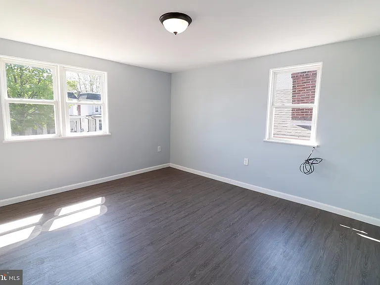 3214 N 6th St — Photo 16