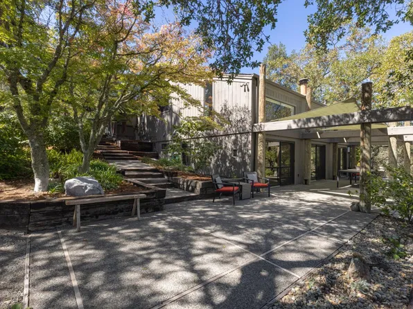 17980 7th Street E, Sonoma, CA 95476