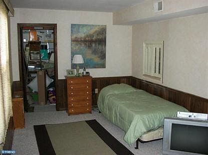 4th image of 2111 Culver Dr