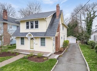 9 Beekman Ter, Summit, NJ 07901
