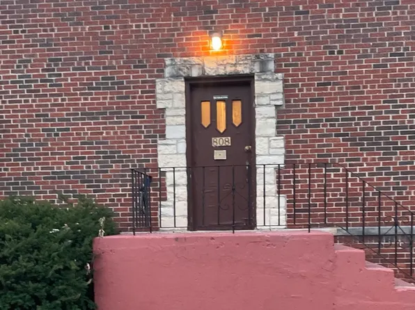 808 Bellwood Ave APT 1S, Bellwood, IL 60104