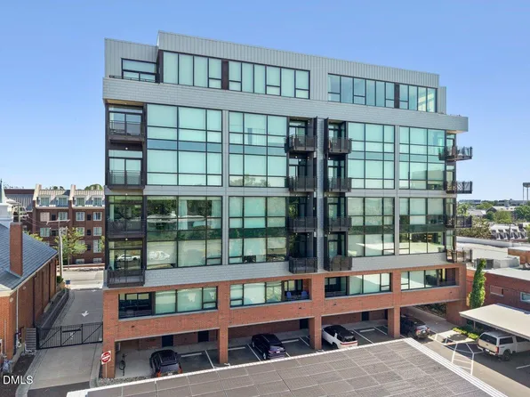 1105 W Main St #406, Durham, NC 27701