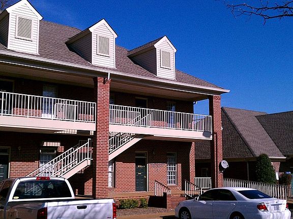 5th image of 745 S Church St Suite 220