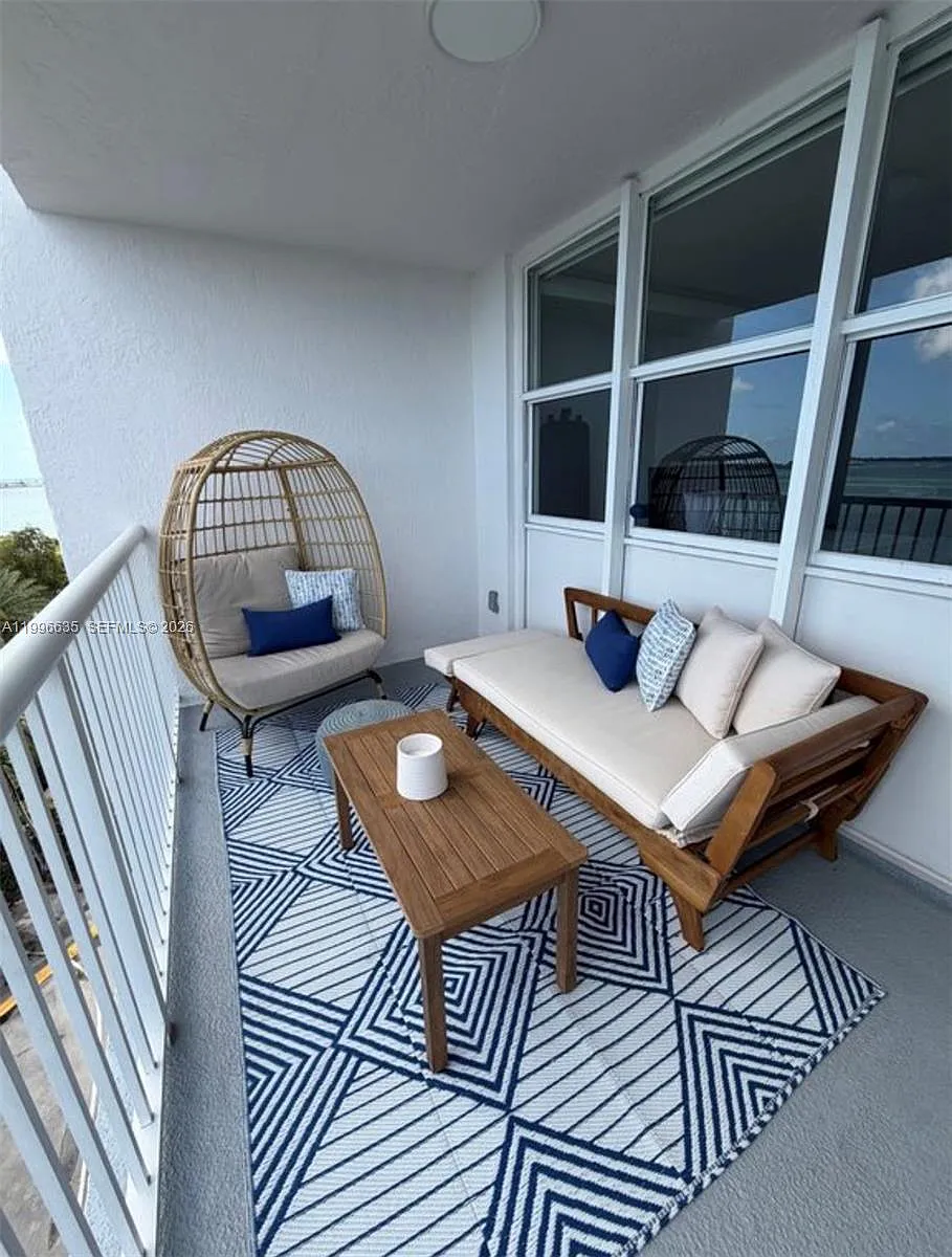 Photo 2 of 15 - 1420 Brickell Bay Dr #702E - Miami, FL Building Photo - 1420 Brickell Bay Dr #702E
