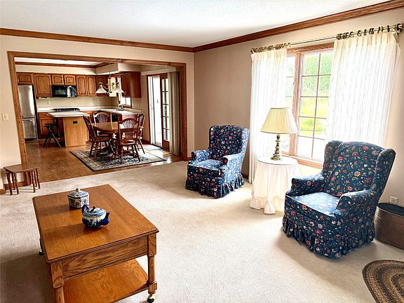 5th image of 5226 Woodbridge Ct