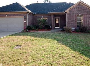 1450 Norbert Cir, Conway, AR 72034