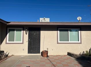 15434 Kiamichi Rd APT C, Apple Valley, CA 92307