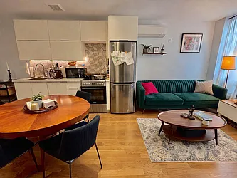 69 Stockholm Street, #1R