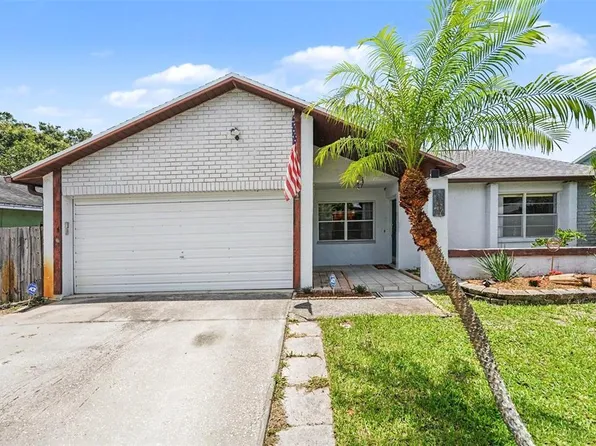 12304 102nd St, Largo, FL 33773