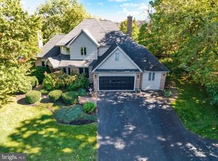 162 Oak Cir, Leesport, PA 19533