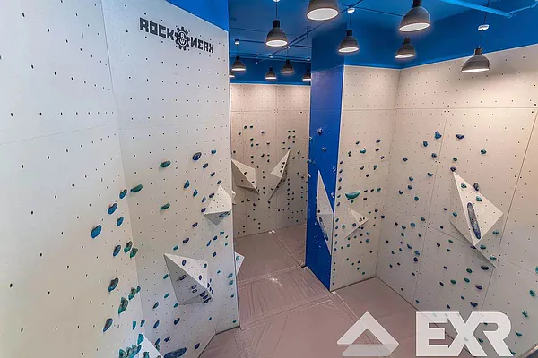 Rented by The KCI Group | media 54