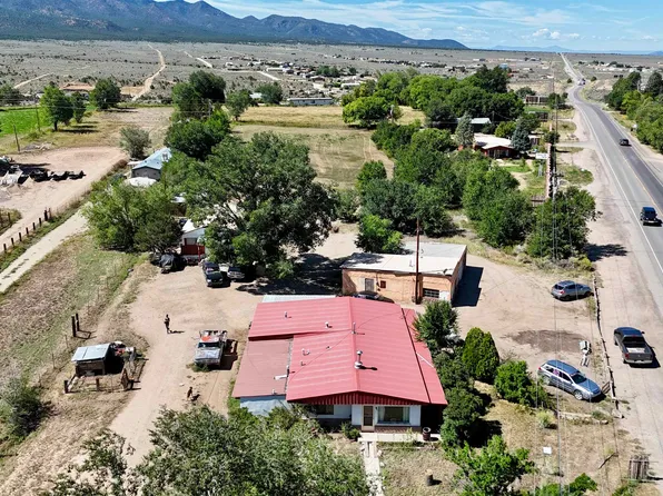 4049 State Road 68, Ranchos De Taos, NM 87557