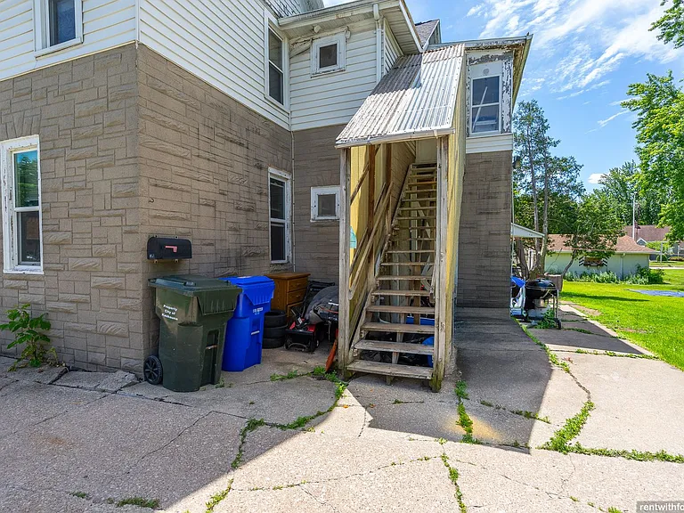 1111 Oviatt St, Kaukauna — Photo 19
