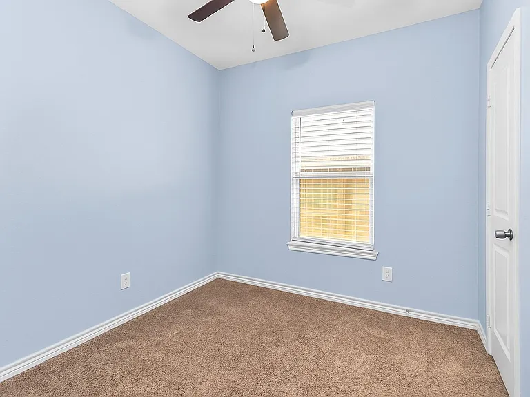286 Westchase — Photo 16