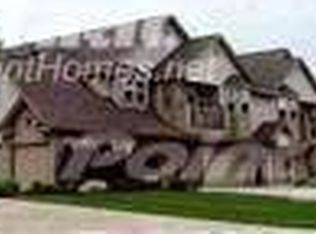 10013 Sunrise Dr, Grand Blanc, MI 48439