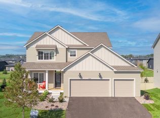 5036 Airlake Draw, Woodbury, MN 55129