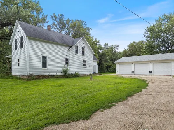 2515 County Road 7, Marshall, MN 56258