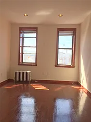 Rented by R New York