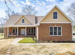 2834 Bolton Rd, Columbia, TN 38401