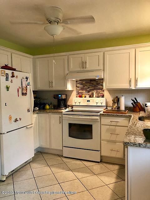 2nd image of 121C Edinburgh Ln #100C