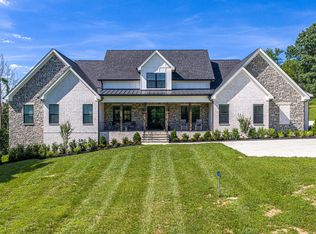 1500 Center Star Rd, Columbia, TN 38401
