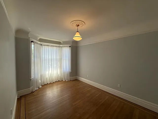 Bedroom #1