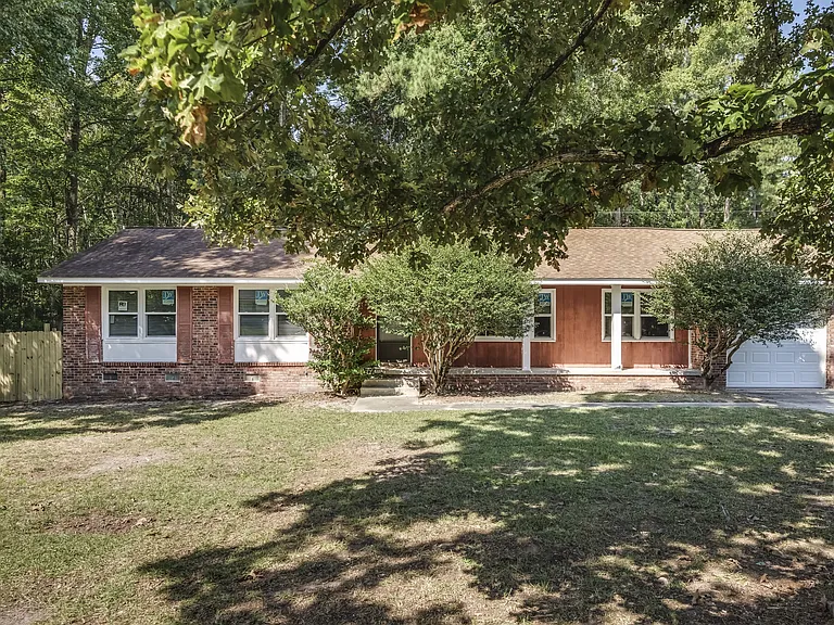 1725 Cheltenham Ln — Photo 22
