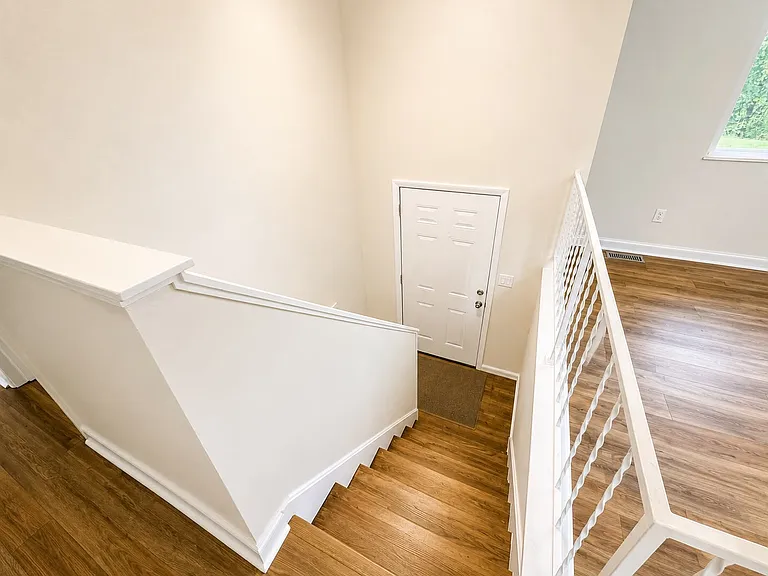 11214 Pyramid Rd — Photo 5