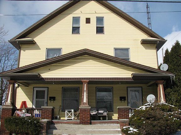 3rd image of 224 E Mark St