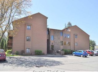 482 East St #A-14, Plainville, CT 06062