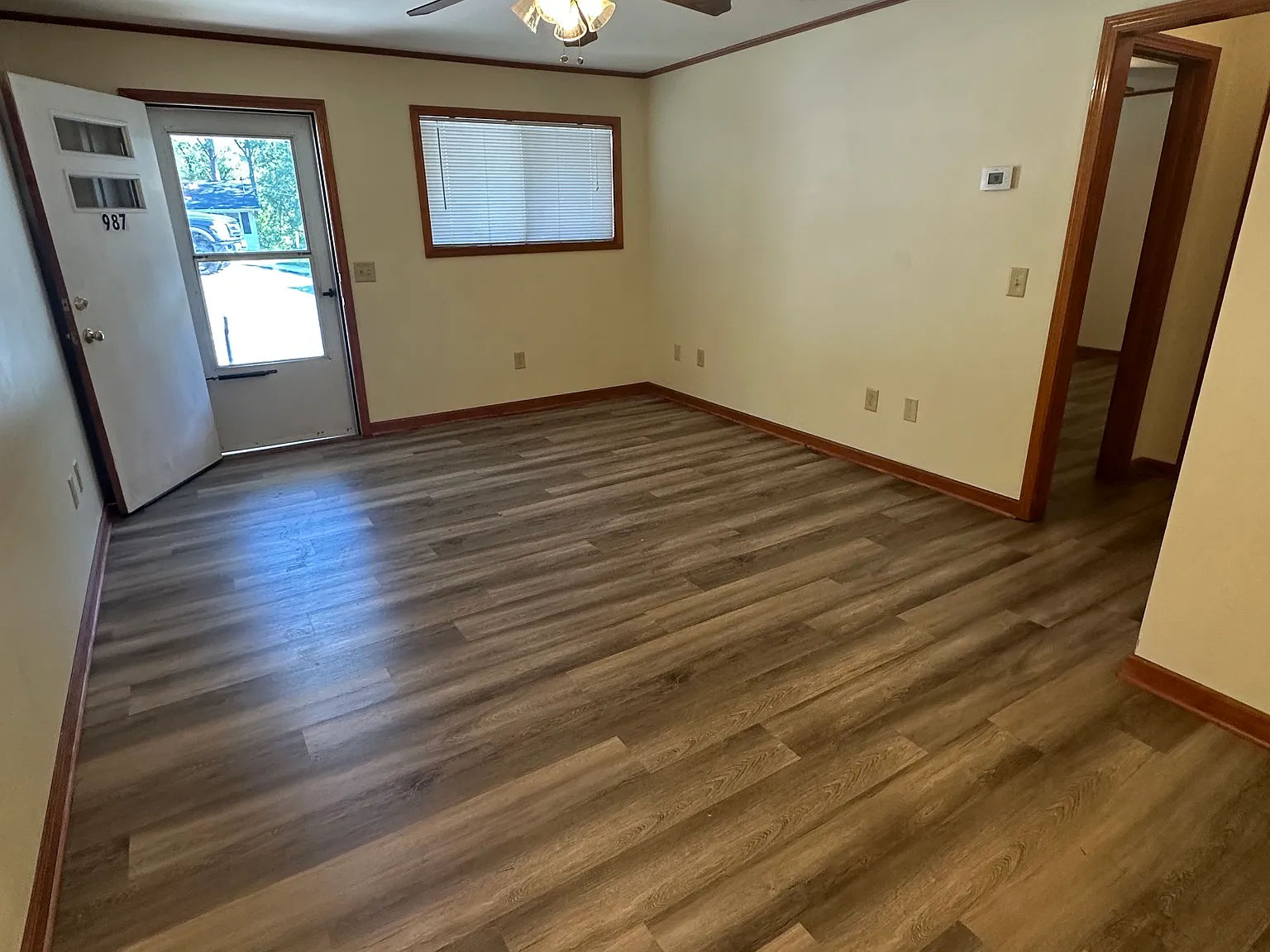 2 bed, 835 sqft, $995 — Photo 4