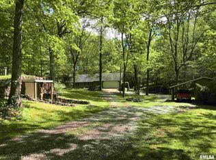 92 Bent Creek Rd, Carbondale, IL 62902