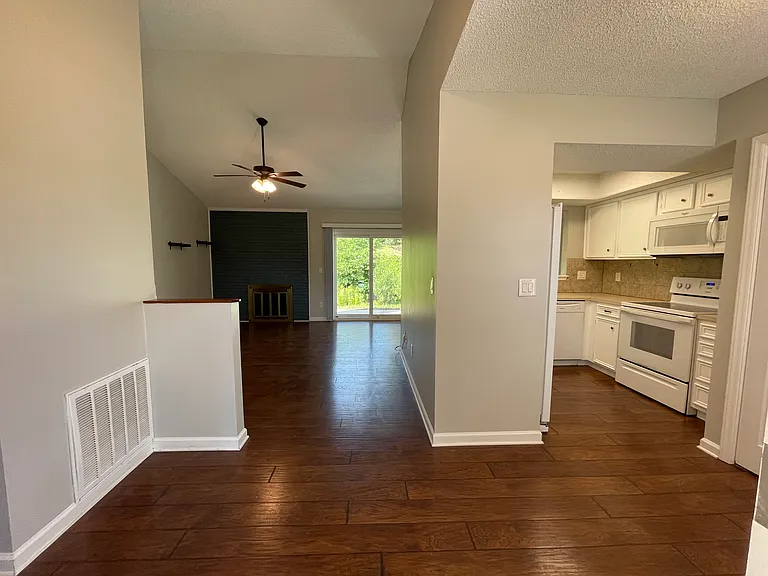 7809 Davinci Ln — Photo 8