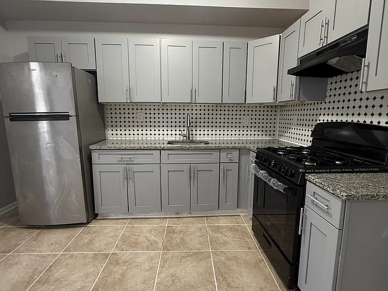 71 W Runyon St #1L — Photo 7