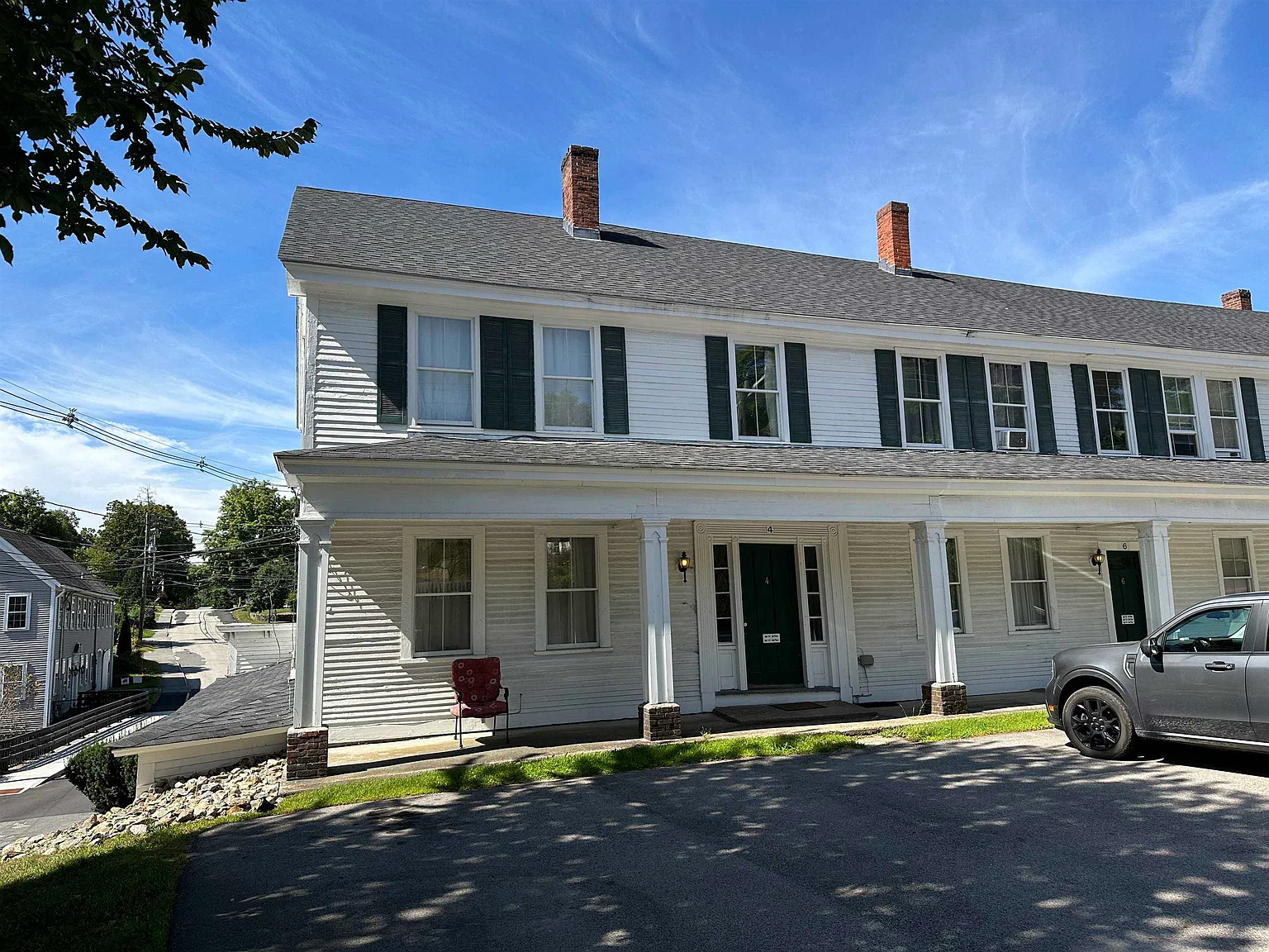 2 bed, 1.0 bath, 1000 sqft, $1,450 — Photo 1