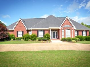 110 Overlook Way, Carrollton, GA 30117