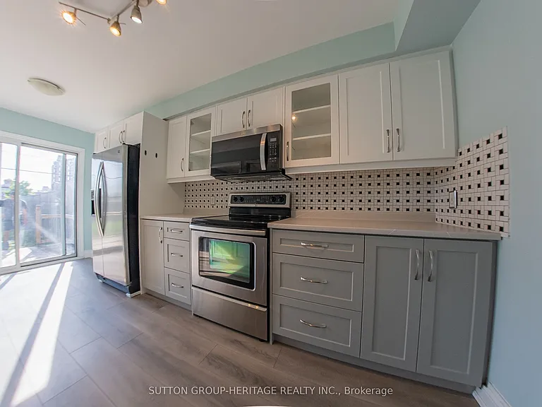 20 Oglevie Dr — Photo 11