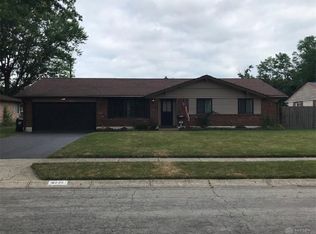 6225 Carriage Dr, Dayton, OH 45415