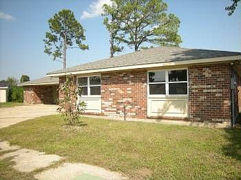 2nd image of 3413 Blanchard Dr