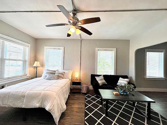 4th image of 304 Palo Alto St #3
