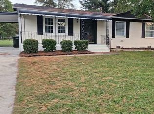 1215 Lake Kennedy Dr, Suffolk, VA 23434