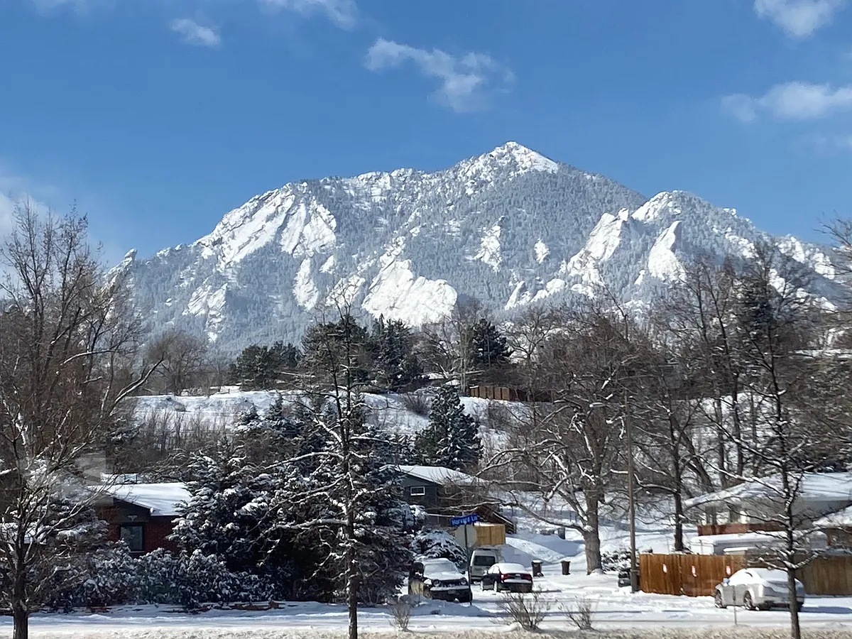 Breathtaking view of the Flatirons - 472 S Lashley Ln