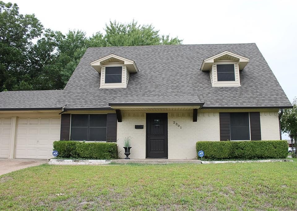 1st image of 2301 Sussex Dr