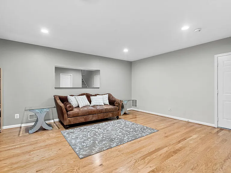 21762 Cypress Valley Ter — Photo 40