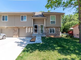 12226 Patrick Ave, Omaha, NE 68164