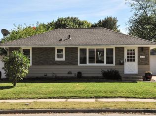 1432 Cascade St NW, Rochester, MN 55901