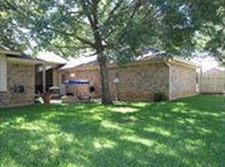 3801 Berkshire Ln, Bedford, TX 76021