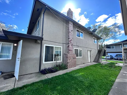 2915 Norcade Cir Photo 1