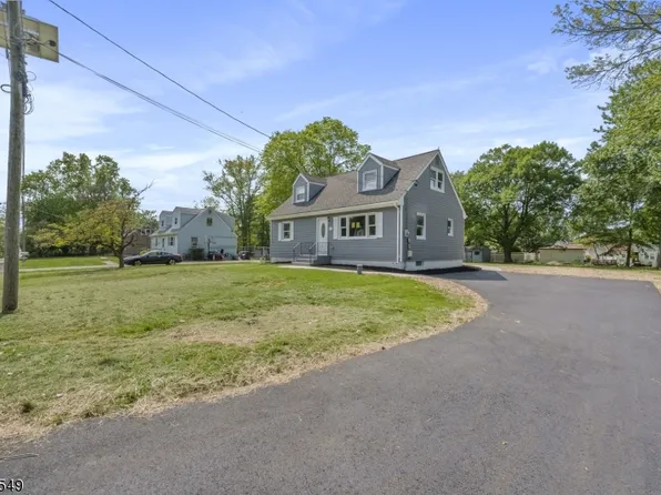 76 Hillview Ave, Franklin Twp., NJ 08823